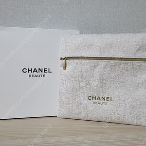 정품) 새제품 샤넬 골드 파우치 (코스메틱)