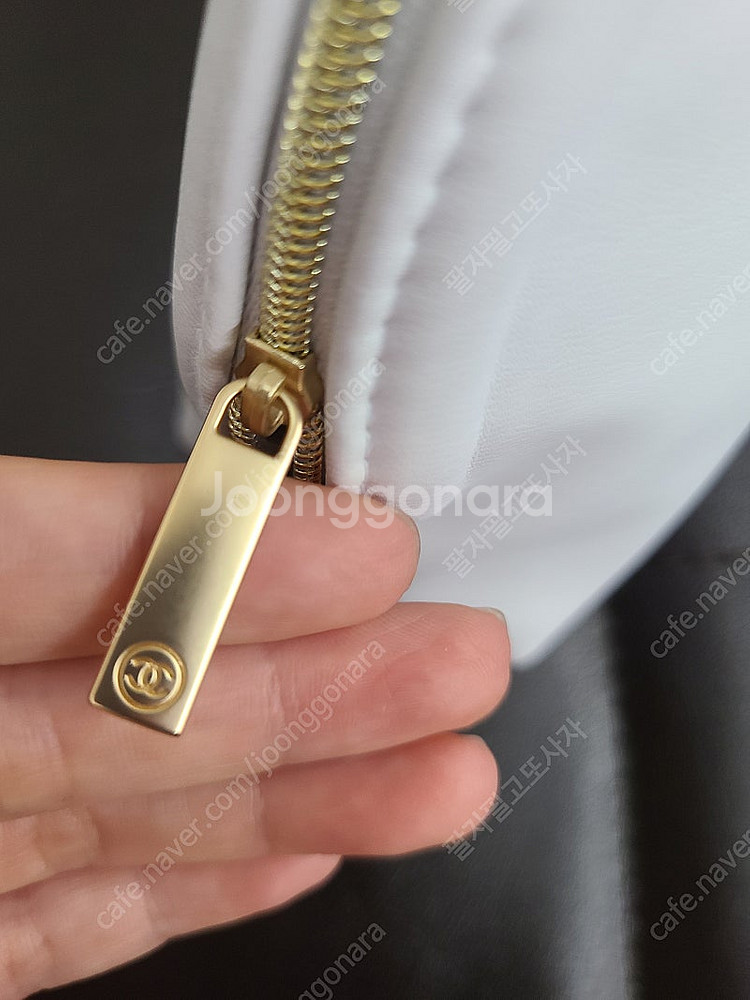 정품) 새상품 샤넬 파우치 (코스메틱)--2