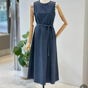 GCUT 지컷 신상 벨티드 데님 원피스 66 / 랑방 마인 오브제 타임 럭키슈에뜨 산드로 마쥬 오르 시에 시스템