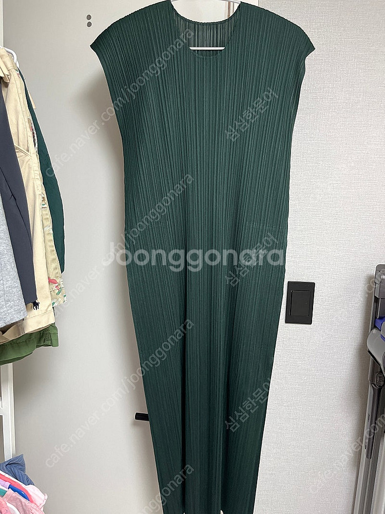 플리츠플리즈 다크그린 원피스 4사이즈--1