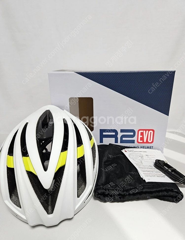 세나 R2 EVO 스마트 자전거 헬멧(m) 판매합니다.--0