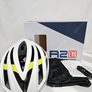 세나 R2 EVO 스마트 자전거 헬멧(m) 판매합니다.