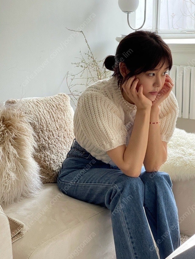 아뜨와 스트레이트 데님 오르 유메르 시에 얼바닉 낫띵리튼 알투더블유 더로랑 이미지