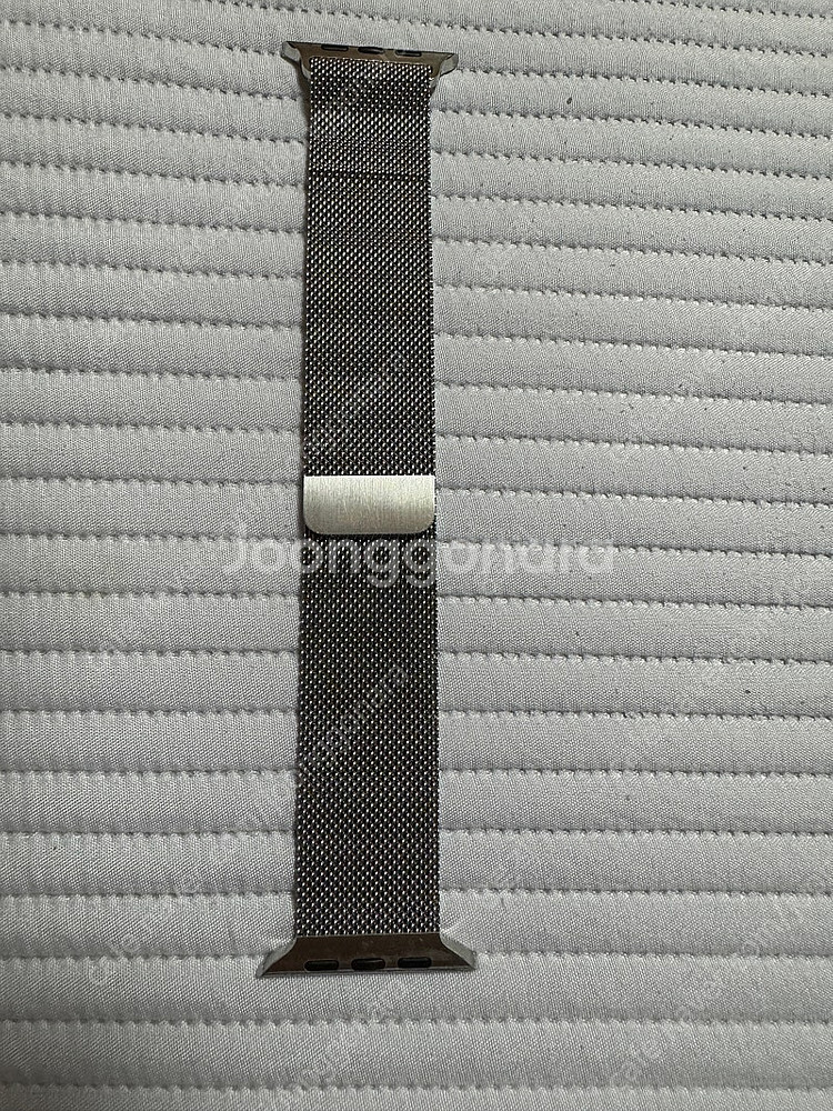 애플워치 밀레니즈루프 45mm 신품급 팝니다--0