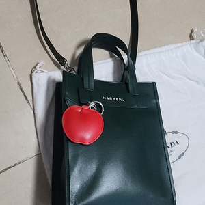 마르헨제이 비건 헤이백