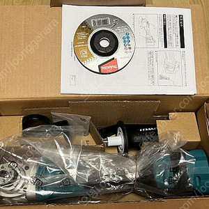 마끼다 DGA413Z 그라인더 새상품