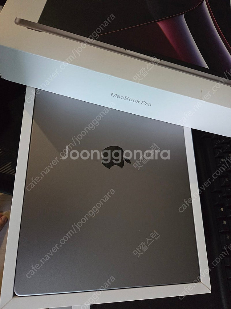 (개인) A급 맥북 16 pro m1 (macbook 16 m1 pro)-110만원--6