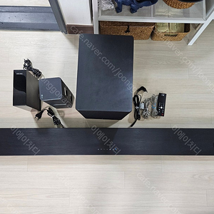 LG 사운드바 SL10YG+SPK8S 팝니다.