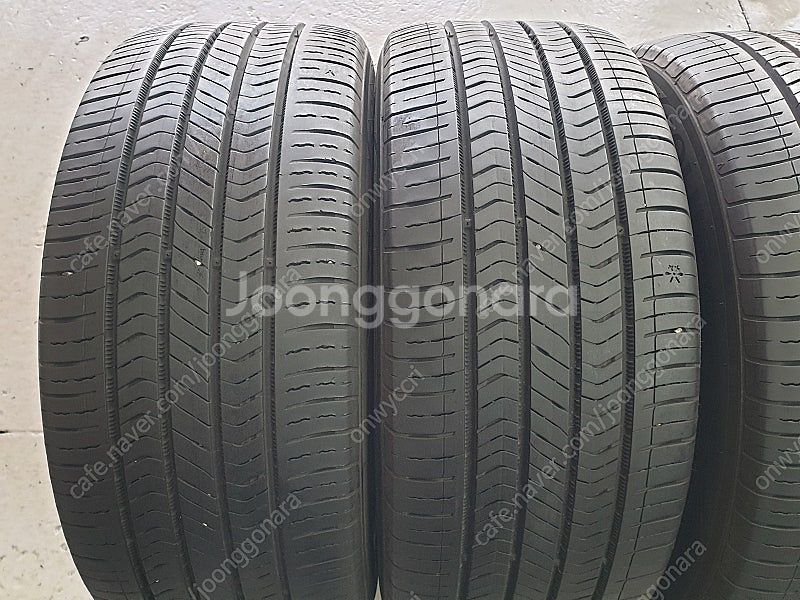 245 45 18 금호 중고 타이어 4개 판매합니다--2