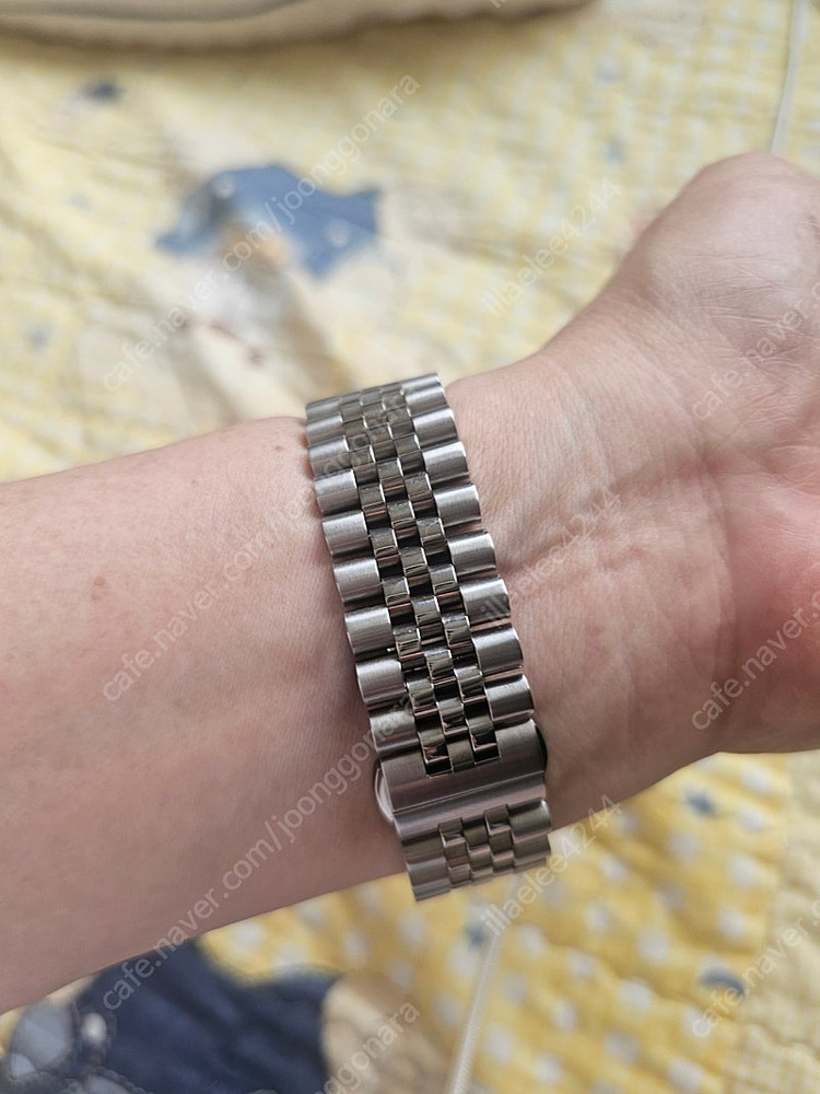 닉슨시계 이미지