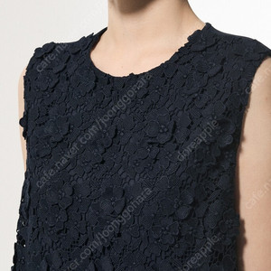 한섬 마인 레이스 슬리브리스 탑