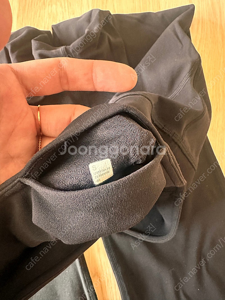 룰루레몬 그루브 팬츠 , 선바이저, 잇존 나이키 티셔츠--3