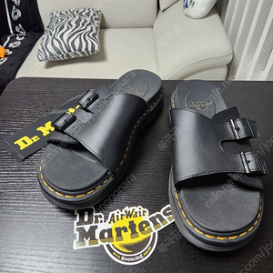 닥터마틴 Buckle 샌들 블랙