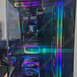 고사양 컴퓨터 새 제품급 판매합니다 (9800x3d, rtx 5070ti)