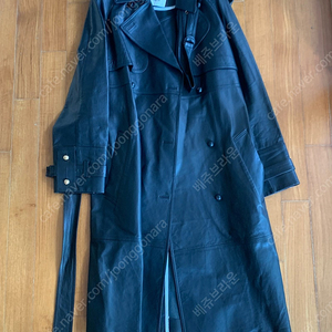 자뎅드슈에뜨 컬렉션라인 가죽코트/ 프리사이즈 / 35만