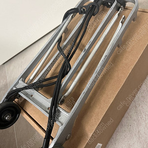 브롬톤 리어랙 구형. 오만원.