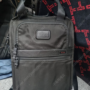 투미(TUMI) 알파 미디움 트래블 토트 22117D2