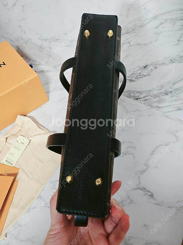 루이비통 토일렛26 블랙카우--9
