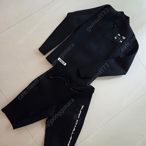 NR9.75 여성 스윔슈트 서핑웨이크