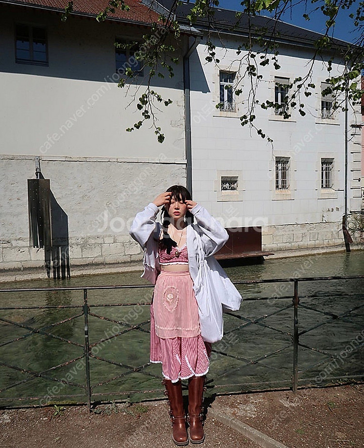 프레클 메이드 브라렛 클라우드 셋업 레드 s 파르벵 누아누 서쿠키 오버듀플레어 스컬프터 온무드 인스턴트펑크 어나더랭...--3