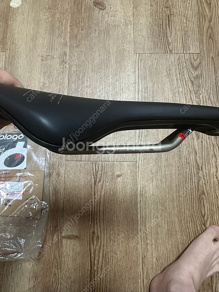 프롤로고 나고 r4 티타늄레일 147mm 자전거 안장--2