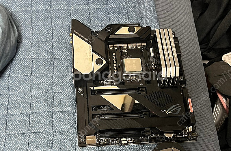 라이젠 7 5700X3D CPU+X570 Crossha...--0