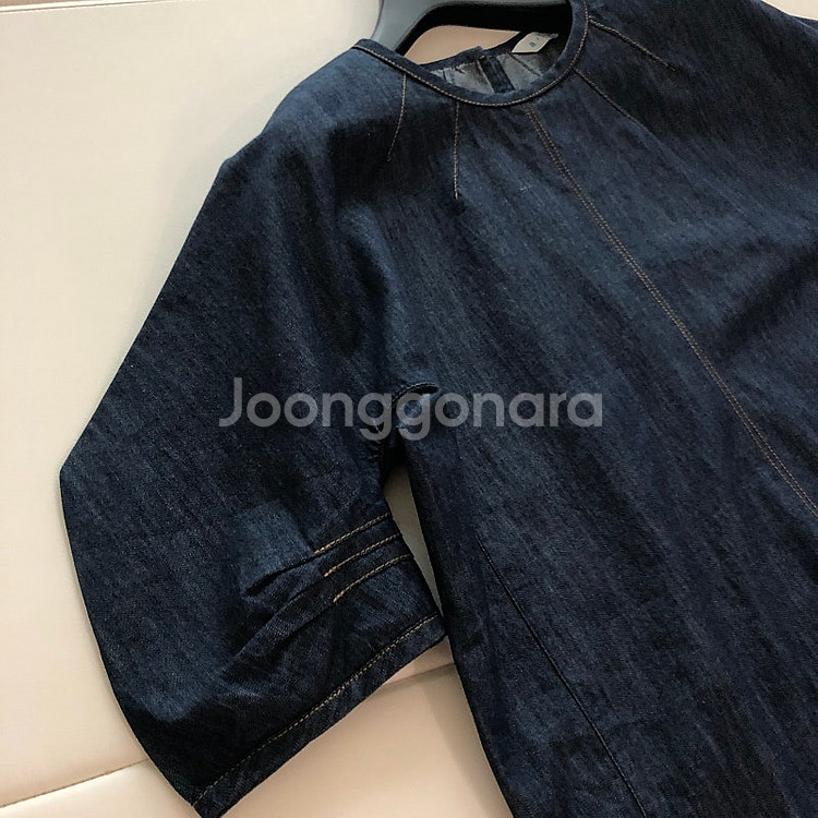 제평 에이블 데님 청 블라우스 올드머니룩 하객룩 출근룩 결혼식 타임마인스타일--1