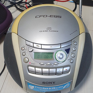 소니(SONY) CFD-E95 포터블 CD 카세트 라디오 플레이어 오디오 판매