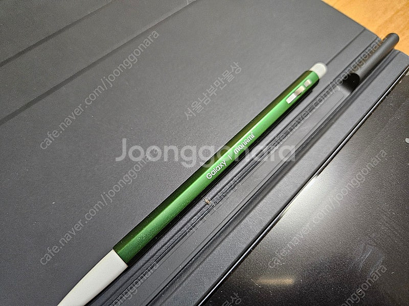 갤럭시탭 s6 라이트 + 모나미펜 팝니다--1