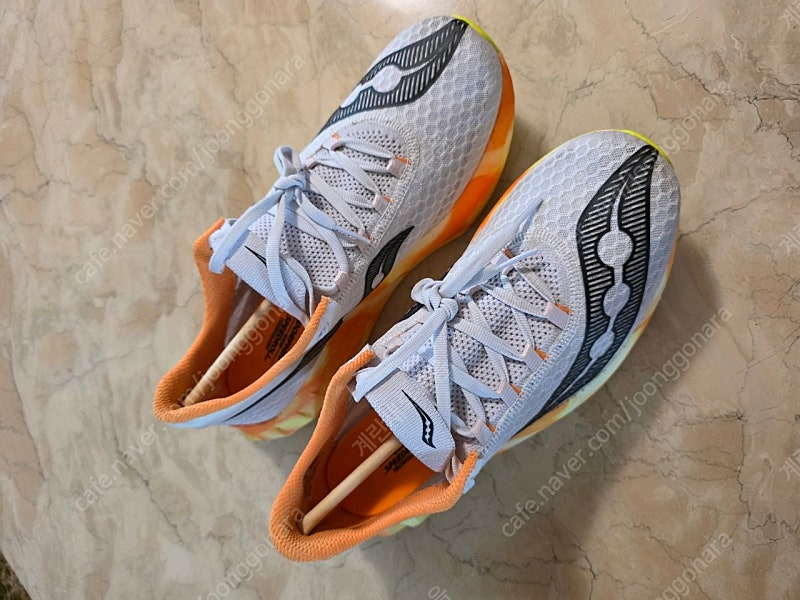 써코니 엔돌핀프로4 감귤 270사이즈--1