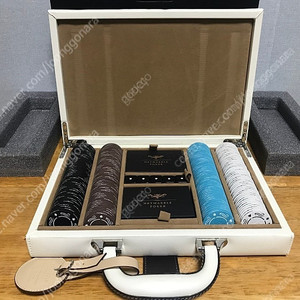 넷마블 포커세트 팝니다 레어템