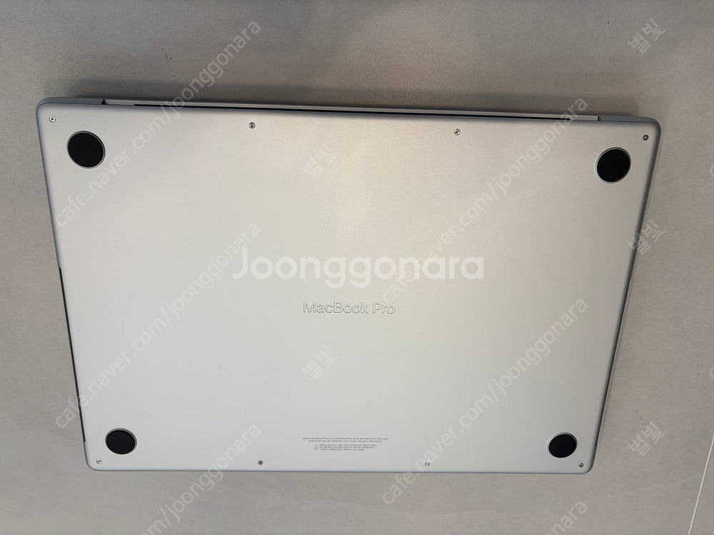 맥북 프로 16 M1 PRO 16Gb, 512Gb 실버--9