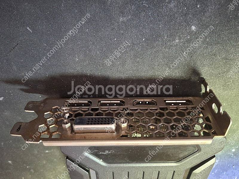 중고 그래픽 카드 이엠텍 gtx1060 6g - 8만원--5