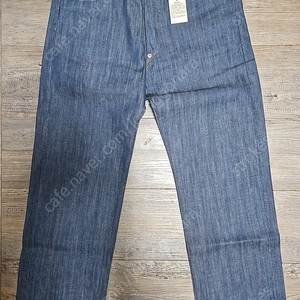 리바이스 LVC 1901 501 한정판 리지드 W32L34 사이즈 팝니다.