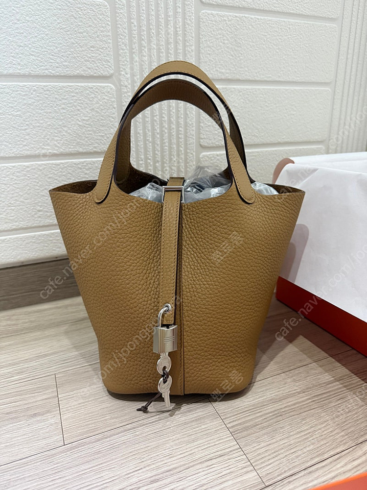 에르메스 피코탄18 비스켓 새상품 이미지