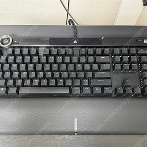 커세어 k100 광적축 이미지