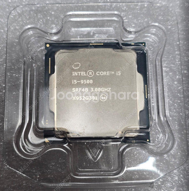 i5 9500 CPU 팝니다.--0