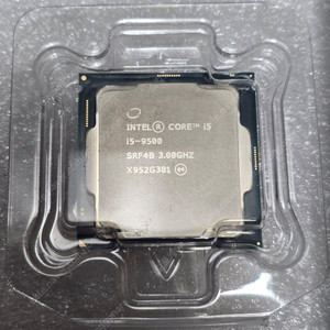 i5 9500 CPU 팝니다.