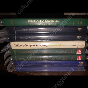 수학, 물리학 새 책 원서 -30% 판매합니다.