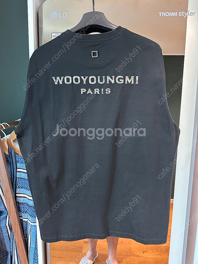 우영미 25SS 자개 백로고 블랙 반팔 50--0
