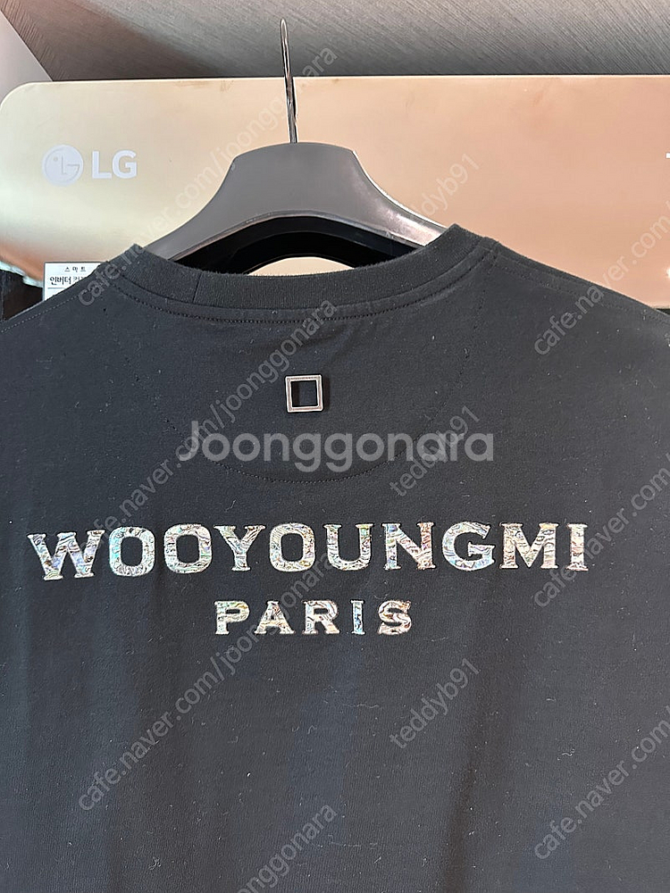 우영미 25SS 자개 백로고 블랙 반팔 50--1