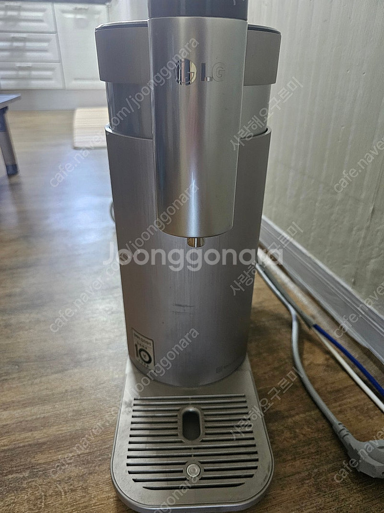 LG(엘지) 상하좌우정수기 팝니다(모델명:WD503AP)--0
