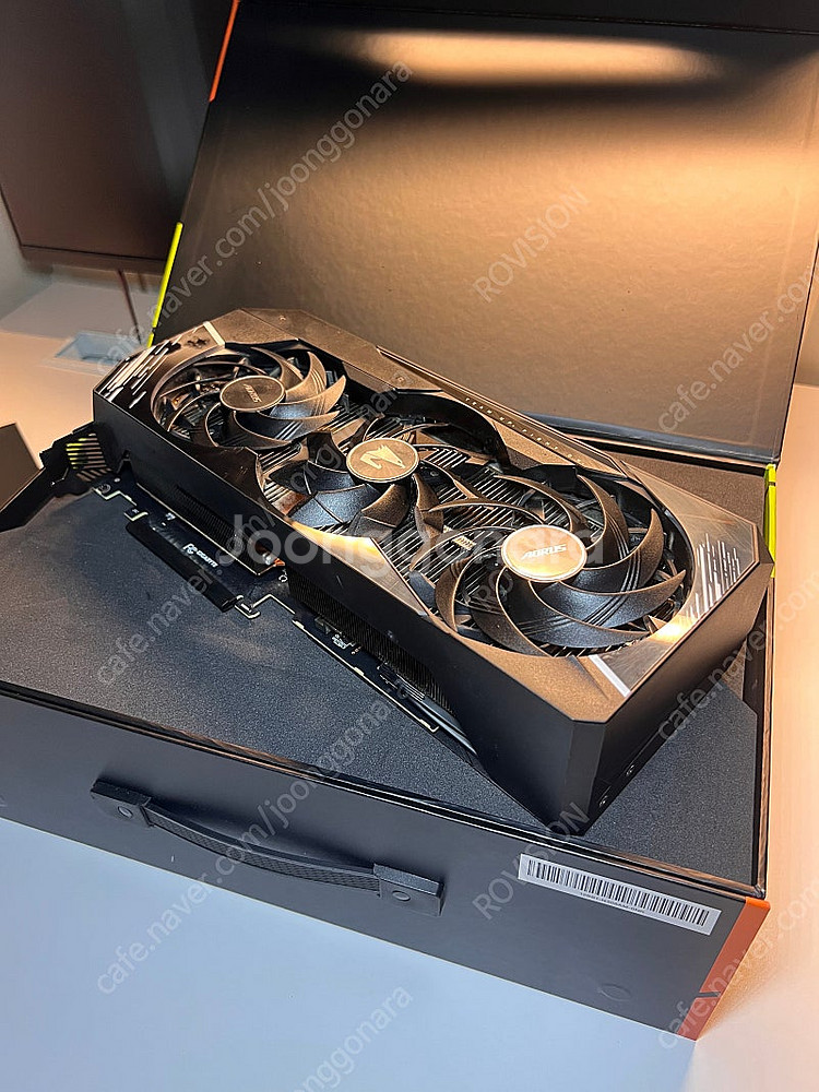 GIGABYTE RTX 3080 어로스 마스터 10GB--1