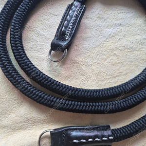 아티산&아티스트 실크스트랩