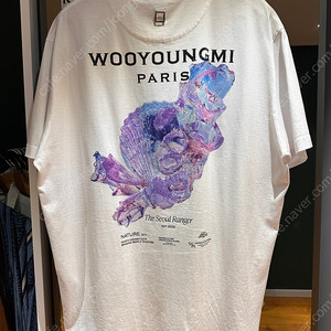 우영미 25SS 3D 코랄 백로고 화이트 반팔 50