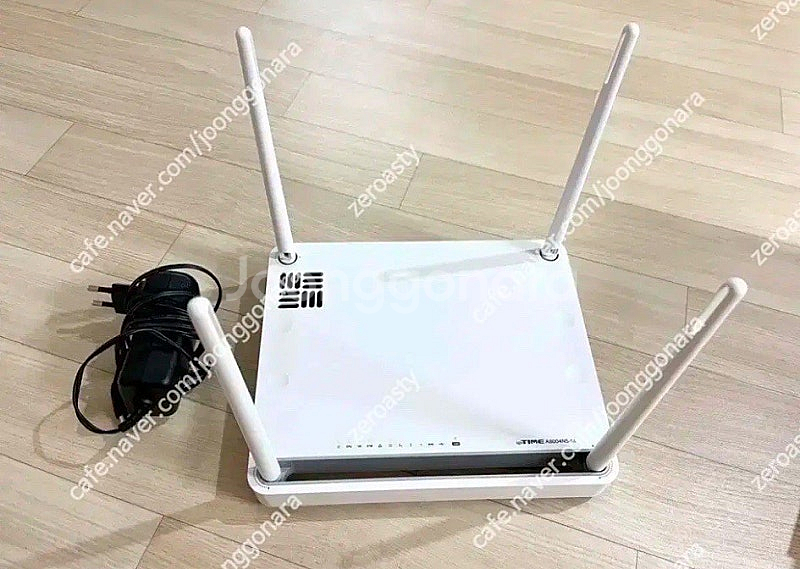 아이피타임 A8004NS-M 공유기 팝니다--0