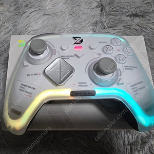 ZD Ultimate Legend 컨트롤러 팝니다