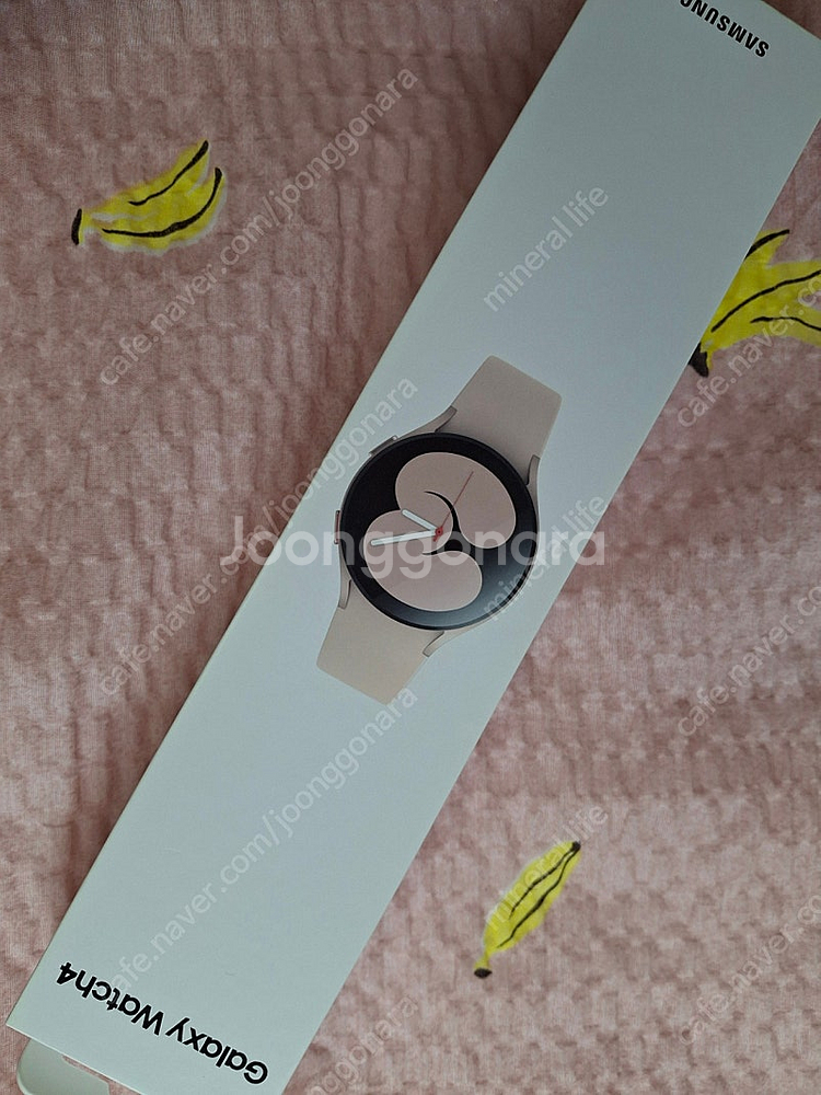 갤럭시워치4 (40mm) 입니다.--0