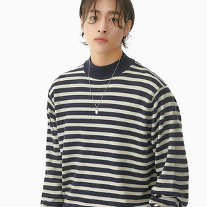 쿼르코어 목걸이