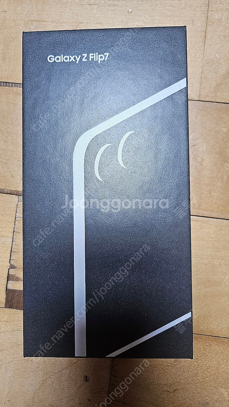 갤럭시 z플립7 512gb 자급제 미개봉--0